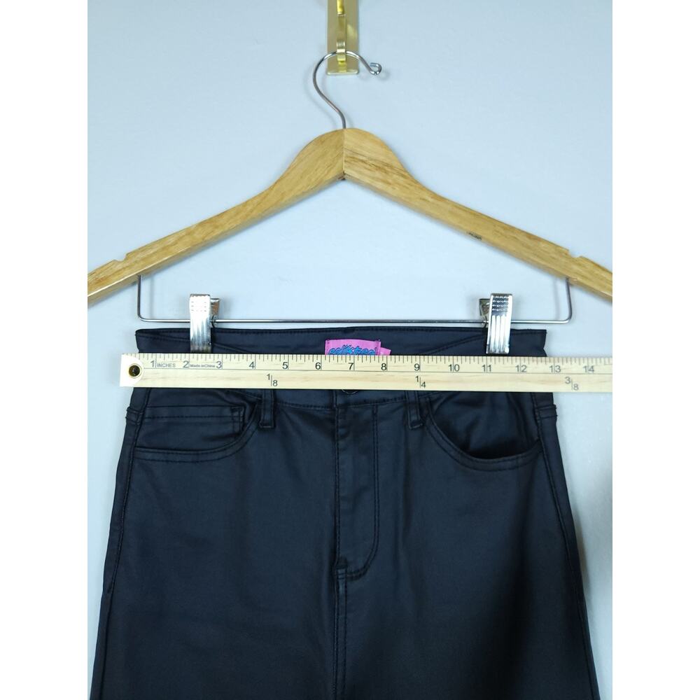 Edikted Medium High-rise Black Coated Faux Leather Flare And Stretchy Pants - Picture 6 of 12